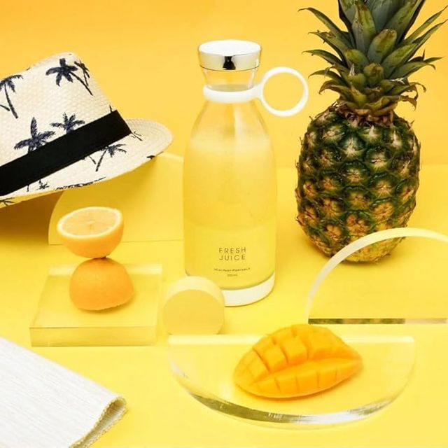 Portable Mini Blender for Fresh Juice – Compact Rechargeable Smoothie Maker by TheIndianArts